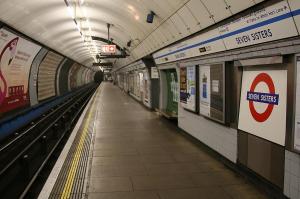 London Luxury near Tube Station