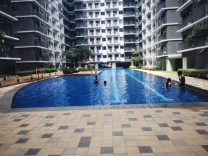 Shore 3 tower 2 mall of Asia staycation