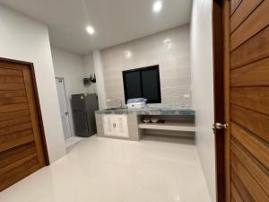 Cha-emHouse1 Baantai