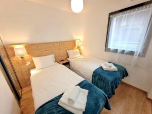 Appartement neuf lumineux et spacieux, proche centre, grande terrasse, parking inclus - FR-1-598-185