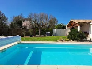 Chambre d hôte la rivière 45m2 jardin et piscine - Ciré-dʼAunis
