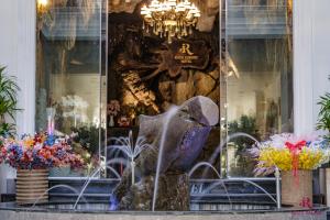 Roza Luxury Cat Ba - Cave hotel, Swimming Pool & Rooftop