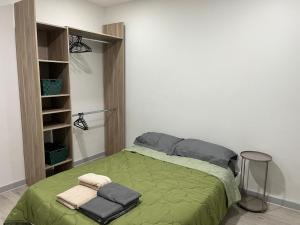 Appartements Lovely Emile Zola apartment : photos des chambres