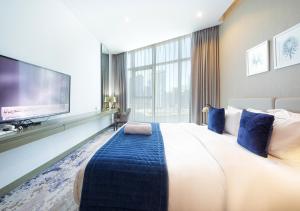 Stylish Studio in Damac Prive Canal-View Studio