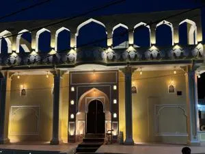 House of Amer - Amer