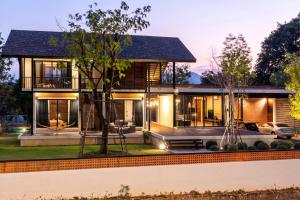 The green canopy estate