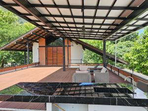 The green canopy estate