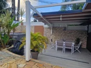 Bungalow Colibris de MEDi - 戈亚夫