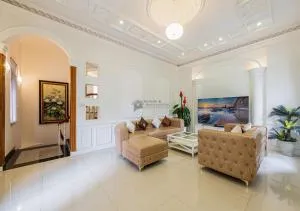 Luxury 4-Bedroom Villa with Private Pool & Billiards Table - Phước Lý