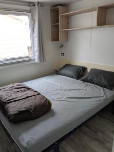 Campings ARDECHE, mobil home 6 personnes climatise : photos des chambres