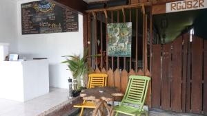 RGJS2r Hostel KARIMUNJAWA