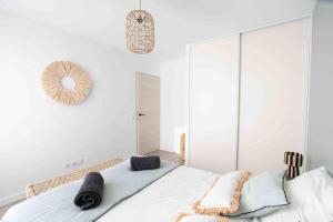 Appartements Le Bonamour - Elegance et serenite entre plage et port : photos des chambres