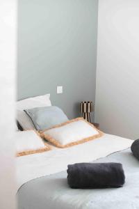 Appartements Le Bonamour - Elegance et serenite entre plage et port : photos des chambres