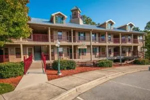 Perfect 2BD family vacation spot with Family Friendly Resort Activities on site - Toccoa