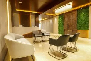 Balu Residency - A Business Class Hotel - Varagampadi