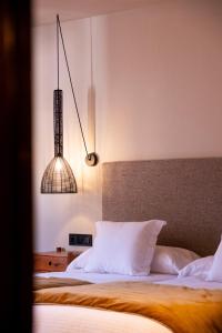 Double Room with Balcony room in Hotel Fonfreda