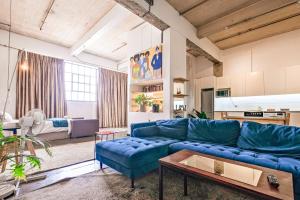 Artsy City Studio Apartment