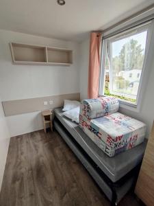 MH 353 LUMINOSA 3chambres et 2 salles de bains dans camping 4 étoiles