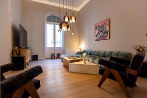 Theion Estate - A Blend of Art & Architecture in Athens Center by etouri