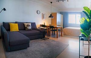 Private Modern Condo in BGC