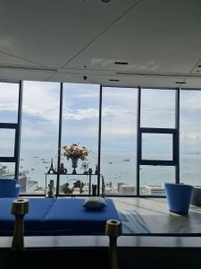 The Base Central Pattaya Condo by Thiva