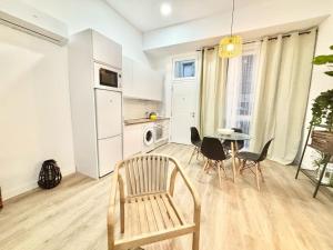 Renfe Asamblea de Madrid 01 AMCH Hospedaje