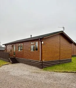 Hepburns Lodge 19 - Ballogie