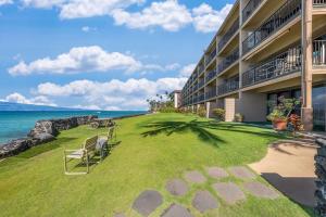 Kaleialoha 106 Ocean Front 1BD 1BA condo