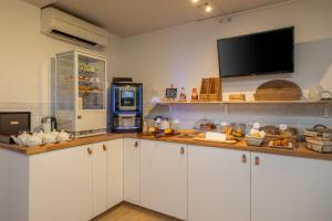 Hotels The Originals City, Hotel Cap Maya, Cap d'Agde : photos des chambres