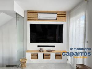 Chalet El Coto Vera Playa, Tres dormitorios, Urbanización Piscina, Terraza, Sótano, Garaje