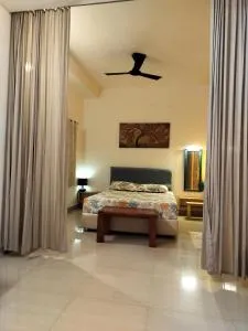 Aishwaryam Studio Apartment - Āvadi