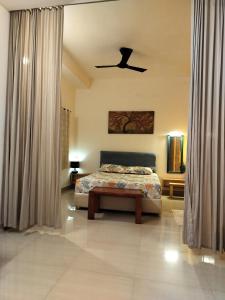 Aishwaryam Studio Apartment