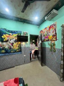Radha ballabh guest house