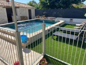 Maisons de vacances Maison de charme : photos des chambres