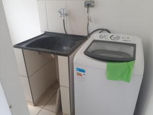 kitnet no jardim Matilde com ar e garagem