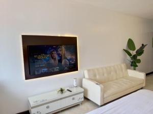 Yannas Unit with Great View in Albergo Hotel