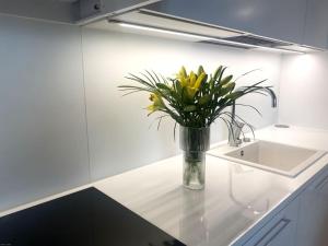 Merinäköalalla kaksio 12 floor