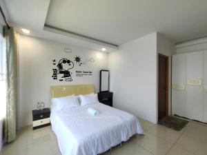 Miri Homie1-Grd Flr 3 Rooms 12 Pax
