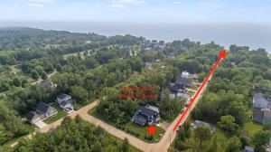 Private Beach, Hot Tub, Basketball Court, Fire Pit, Screened Porch & SO Much More!