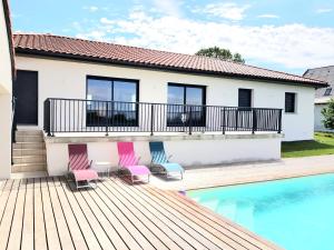 Maisons de vacances Maison tout pres d’Aurillac - Monts du Cantal : photos des chambres