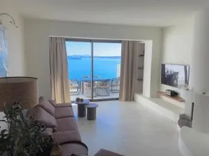 Elysium - كومينو