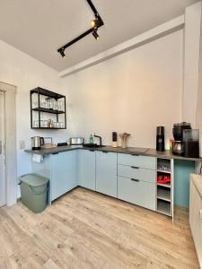 Helles Ferienhaus super zentral mit gratis Stellplätzen N162