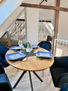 Helles Ferienhaus super zentral mit gratis Stellplätzen N162