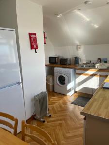 Almondbank Self Catering Apartment