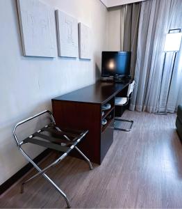 Flat 1414 luxo no hotel MLA Ibirapuera com vaga