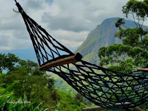 Mountain Range Cottage
