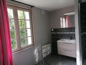 Maisons de vacances Gite 15 pers max proche de Wimereux Wissant Boulogne sur Mer : photos des chambres