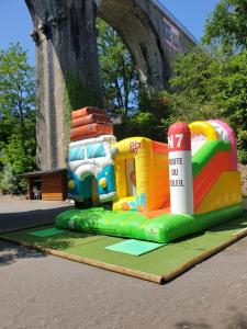 Campings Les rives d'Auzon : photos des chambres