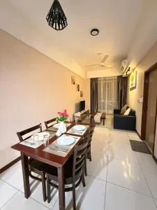 Kita Homestay - Sutera Avenue - 甘榜森布兰