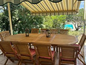 Maisons de vacances Authentique mas provencal avec piscine : photos des chambres